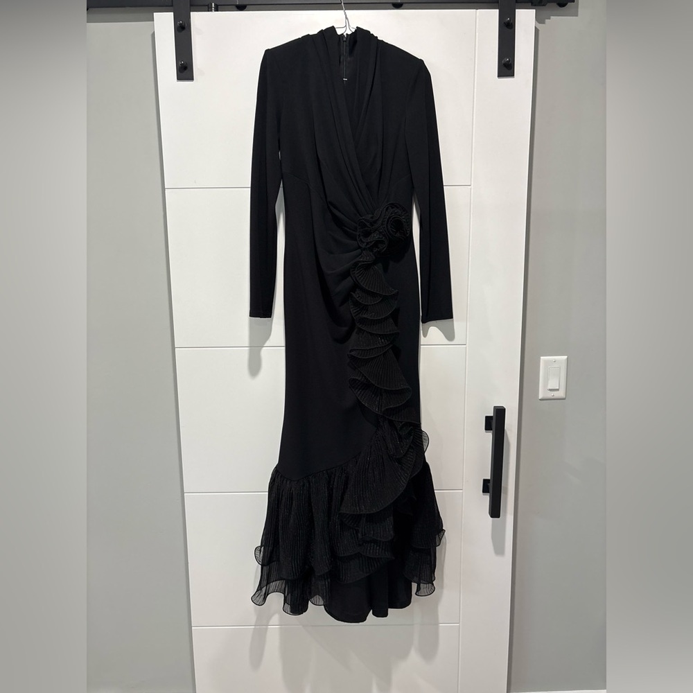 Tadashi Shoji Black Long-Sleeve Ruffle Cascade Dress